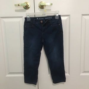dark blue wash denim jean capris from reitmans